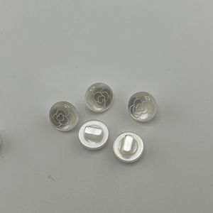Xin Kui Flower Resin Buttons 7.5-12.5 Mm Pearl <b>Mushroom</b> Buckle For <b>Shirt</b> Knitwear Dress Children's Wear - Product Image 1