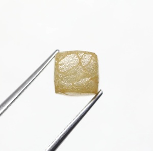 เพชรดิบทรงลูกบาศก์ 4.86 กะรัต นำเข้าใหม่ ได้รับมาจากแหล่งที่มาอย่างมีจริยธรรม เหมาะสำหรับเครื่องประดับเพชรพิเศษ เครื่องประดับเพชรดิบ - Product Image 5