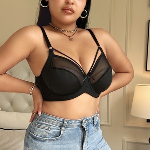 Soutien-gorge sexy à lacets en maille gothique à bonnets profonds et effet push-up pour femmes grandes tailles - Product Image 2