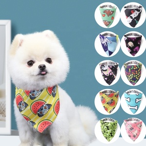 بالجملة مخصص مطبوعة بأحجام متعددة قطن بوليستر مثلث مخصص للكلاب وشاح باندانا - Product Image 2