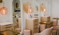 Nouveau miroir de salon de coiffure rond avec station LED et table