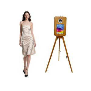 Cabina Fotografica Self-Service Huanyji con Specchio in Legno e Stampa Istantanea, Supporta 15 Persone, Compatibile con Fotocamera/iPad/GoPro/DSLR, Wi-Fi, Bluetooth, NFC - Product Image 1