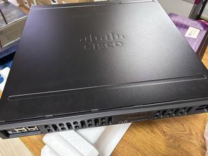 व्यापार 350 श्रृंखला 24 पोर्ट स्विच प्रबंधित स्विच CBS350-24T-4G स्टॉक में पॉई स्विच 8 पोर्ट - Product Image 5