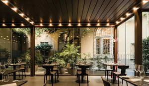 Garten Verstellbarer Outdoor-Pavillon, Maßgeschneiderte Moderne Bioklimatische Motorisierte Aluminium-Lamellenpergola mit Glasschiebetür - Product Image 5