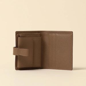 Carteras de Diseño para Hombre, Ecológicas, de Cuero PU, Lujosas, Cortas e Inteligentes, con Banco de Energía y Tarjetero - Product Image 1