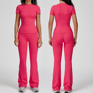 Groothandel Buitenkleding Korte Mouwen Dames Sporttops Hoge Kwaliteit Flare Workout Leggings 2-delige Set voor Dames - Product Image 1