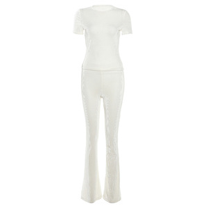 ชุดเซ็ต 2 ชิ้นสำหรับผู้หญิงแฟชั่น เสื้อแขนสั้นทรงเข้ารูปใหม่ & กางเกงลำลองเอวสูงลายเรียบ - Product Image 6