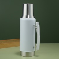 Bouilloire à vide en acier inoxydable à double poignée de conception moderne, portable de grande capacité pour les sports de plein air, l'école, le ventre chaud