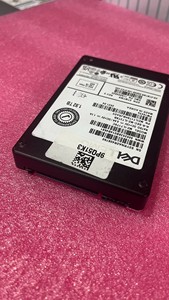 0TMTW9 1.92TB SAS 12Gbps Ri 512e 6.3cm SSD TMTW9 MZ-ILT1T9C MZILT1T9HBJRAD3 หน่วยจัดเก็บข้อมูลความจุสูง 1.92TB สำหรับการจัดเก็บข้อมูลขนาดใหญ่ - Product Image 2