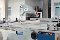 Scie à panneaux CNC Blue Elephant, scie à panneaux à table coulissante, machine à découper le bois, machine pour la fabrication de fenêtres et de portes