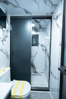 Maison conteneur extensible à double aile de 20 pieds, aspect bois, certifiée CE, pour l'hébergement des travailleurs