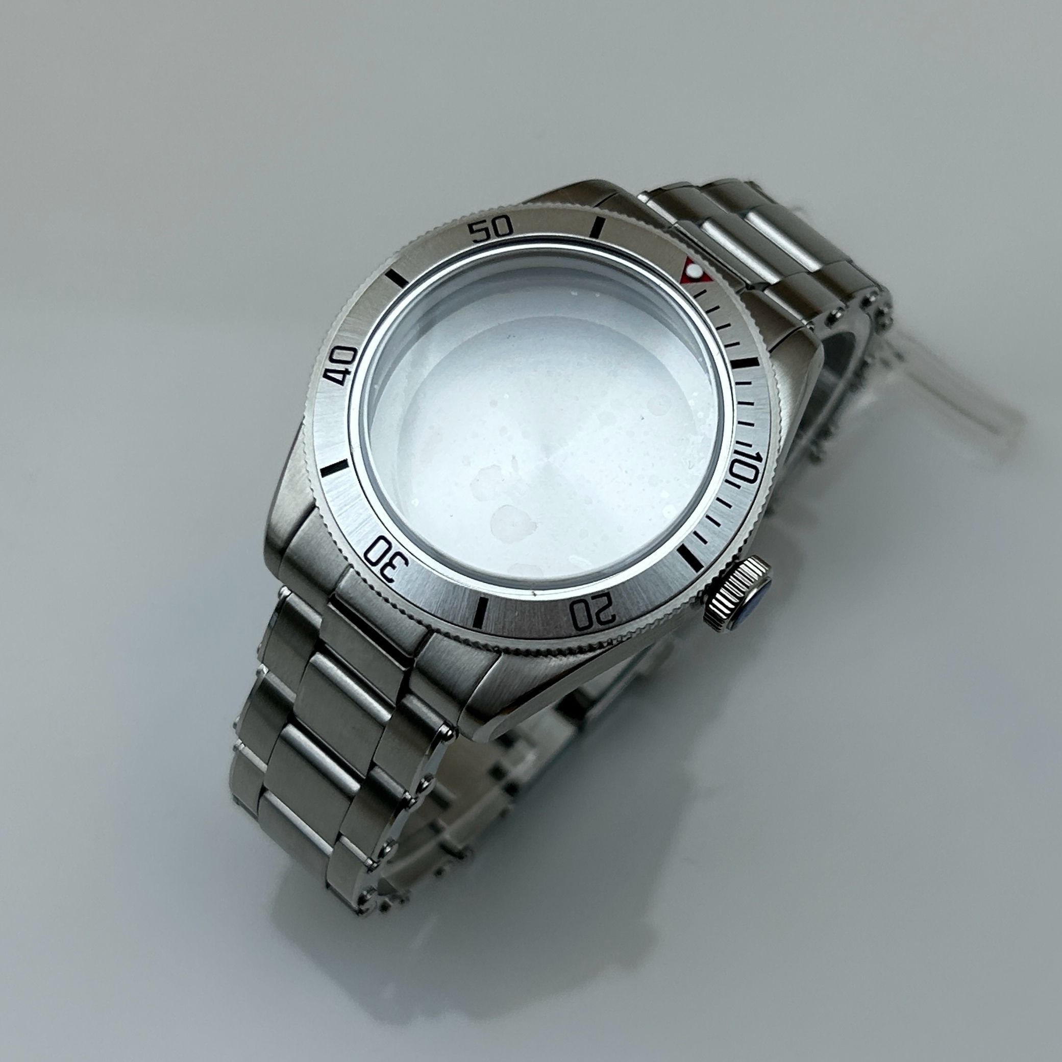 Argent ETA2824