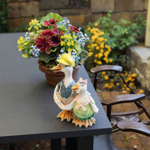 Figure en résine moderne pour l'extérieur <span class=keywords><strong>Sculpture</strong></span> de couples embrassant des canards Conception originale Améliorer l'atmosphère familiale peinte - Product Image 5