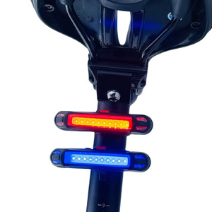 Luz trasera LED para bicicleta, luz roja y azul, resistente al agua IpX4, recargable, 4 modos, plástico, para bicicleta de montaña y carretera - Product Image 2