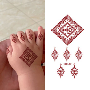 Aangepaste, niet-toxische rode henna tattoo stickers, waterdicht papier, veilig voor babyhuid, voor jongens & meisjes - Product Image 2