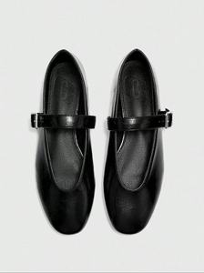 Zapatos Planos de Ballet con Punta Redonda en Cuero Sintético Rojo, con Correa y Hebilla, Cierre Deslizante, Detalle de Correa, Bailarinas - Product Image 2