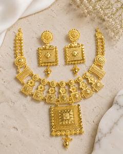 Conjunto de collar y pendientes dorados con diseño clásico de flores para mujer, joyería de boda, aleación chapada en oro de 24 quilates - Product Image 3