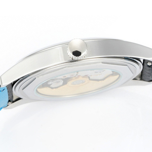 Montre-bracelet automatique haut de gamme pour homme 2026 HOT avec cadran texture carbone, aiguilles bleues accentuées, index lumineux et calendrier mécanique - Product Image 4