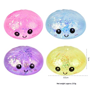 Giocattolo Antistress a Forma di Panino al Vapore Colorato con Faccina Sorridente, Simulazione di Dolcetto al Malto, Giocattolo da Spremere a Lenta Risalita, Giocattolo da Tirare per Ragazzi - Product Image 5