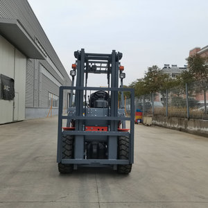 Nouveau <span class=keywords><strong>prix</strong></span> bas : Chariot élévateur diesel RUM 3T 3.5T 4T 4x4 tout-terrain avec mât à deux/trois étages et longueur de fourche de 1070 mm, de Shanghai, à vendre - Product Image 6