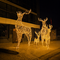 Grand motif lumineux flottant étanche pour les fêtes, arbre commercial détachable pour la décoration en bordure de mer