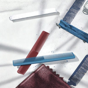 Peigne de salon de coiffure double face 2 en 1 Logo personnalisé Dents Style coupe de cheveux Poignée en plastique pour <span class=keywords><strong>coiffeur</strong></span> Peignes de <span class=keywords><strong>coiffeur</strong></span> - Product Image 2