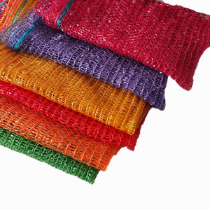 Bolsa de malla Raschel de PE ecológica de alta calidad con cordón para embalaje de verduras/patatas, Color de tamaño personalizable multifuncional - Product Image 6