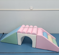 Elegante y Suave Juego de Escalada con Arco, Juguetes Sensoriales de Espuma Multifuncionales para Niños de 2 a 6 Años, Ideal para Cafeterías de Juegos, Centros Comerciales y Alquiler para Fiestas