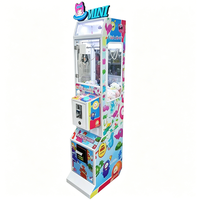 Machine à griffes verticale économique pour petits peluches avec lecteur de cartes, pour centre de jeux