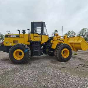 รถตักล้อยางมือสอง KOMATSU WA380 รถตักขนาดใหญ่ รถบรรทุกตักดินมือสอง เครื่องยนต์โคมัตสุ ปั๊มไฮดรอลิกชิมาดซู - Product Image 2