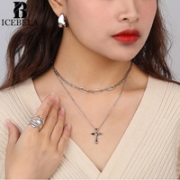 Colliers pendentifs croix texturés effet lave irrégulier vintage en argent 925 plaqué or 18 carats pour femmes - Vente en gros de bijoux fins tendance