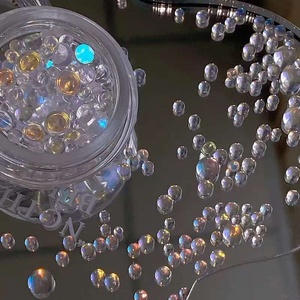 Escamas Transparentes Aurora Putone, Material para Decoración de Uñas, Escamas de Sirena 3D Coloridas en Forma de Media Luna, Tono Wutong - Product Image 3