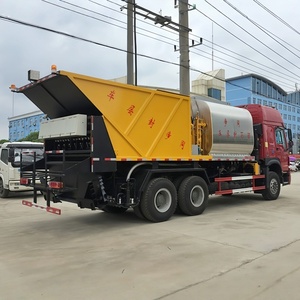 Howo 6x4 Rubber Asphalt Chip Sealer Asphalt and <b>Stone</b> Synchronous Distributor Truck <b>Stone</b> Synchronous Seal Truck - Product Image 4