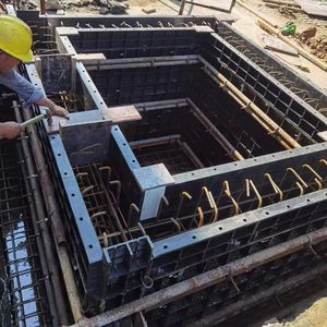 Ván khuôn nhựa có thể tái sử dụng chất lượng cao để đúc cột cho bảng biệt thự và xây dựng một mảnh - Product Image 6