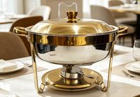 Plat à chafing rond doré 6L en acier inoxydable avec couvercle et réchaud à alcool pour buffet, idéal pour la restauration, les mariages et les événements.