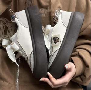 Chaussures décontractées blanches pour femmes, chaussures pour étudiants, légères avec semelle épaisse et souple, petite semelle pour grosse tête - Product Image 6