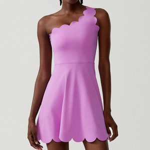 Robe de tennis asymétrique en dentelle avec logo personnalisé pour femme, coupe ajustée, grandes tailles, poches latérales, ensemble de tennis respirant pour le pickleball - Product Image 6
