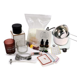 <span class=keywords><strong>Kit</strong></span> de fabrication de bougies <span class=keywords><strong>DIY</strong></span> de marque privée en gros ensemble facile de fabrication de bougies en cire de soja parfumée faites à la main - Product Image 1