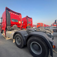 Camion tracteur d'occasion Sinotruk Howo T7H 6x4 540HP, couleur rouge, pour le transport de conteneurs et de marchandises lourdes