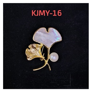 Broche de luxe en laiton et perles d'eau douce, faite à la main, qualité supérieure, pour tenues de soirée et formelles, cadeau idéal, disponible au meilleur prix - Product Image 2