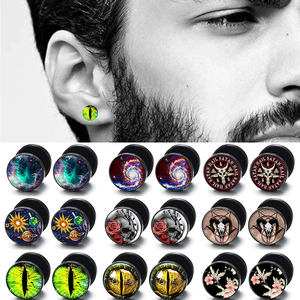 <span class=keywords><strong>Pendientes</strong></span> de tuerca de 10mm a la moda para hombres y mujeres, <span class=keywords><strong>pendientes</strong></span> de calavera negra, con barra Piercing, tapones para los oídos <span class=keywords><strong>falsos</strong></span>, pendiente Punk - Product Image 5