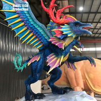 Petit modèle d'animatronique Griffin pour aire de jeux intérieure, exposition interactive de créatures mythologiques à vendre