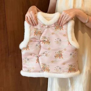Traditional Chinese Quilted Winter Vest For Baby Girls Thickening New Year Outfit With Floral Pattern And Fur Trim - Product Image 2