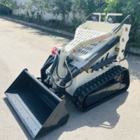 Mini Loader Skid Steer Murah Bersertifikasi EPA EURO5 dengan Bucket, untuk Kebun Kecil, Tipe Stand on Skid Steer