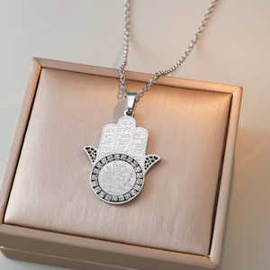 Collar de Moda Religiosa Musulmana Árabe con Colgante de Acero Inoxidable con Diseño de Ayatul Kursi, Zirconia y Encaje, para Mujer - Product Image 4