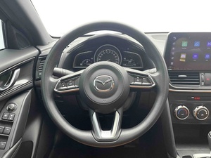 Mazda CX-4 d'occasion 2021 2.0L FWD <span class=keywords><strong>SUV</strong></span> LHD Peinture d'origine HUD Sièges chauffants Faible kilométrage Prêt à être expédié FOB - Product Image 5