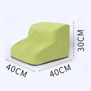 Échelle d'escalade pour animaux de compagnie (chats et chiens) – Petite rampe de sécurité en éponge pour véhicule, utilisation toutes saisons – Vente en gros transfrontalière - Product Image 1