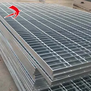 Heavy Duty Galvanized Steel Grating Hot Dipped Serrated Steel Grating for UAE Oil&Gas Project Steel Grating