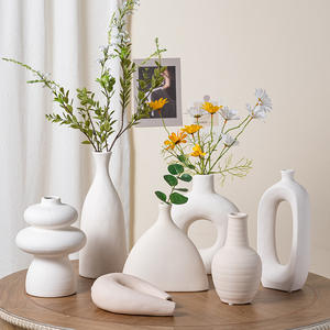 HigSilent <span class=keywords><strong>Wind</strong></span> Ornement Simple Décoration Artistique Cave À Vin Salon Matt Glaze H-Level Brûlé Vase À Fleurs En Céramique - Product Image 1