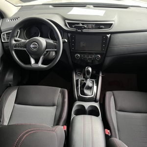 <span class=keywords><strong>Nissan</strong></span> <span class=keywords><strong>Qashqai</strong></span> <span class=keywords><strong>2019</strong></span> Usata, SUV 5 Posti, Interni in Pelle Scura, Allestimento Premium, Cambio Automatico, Prestazioni Affidabili, Basso Chilometraggio, Guida a Sinistra - Product Image 6